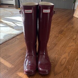 Hunter Women's Winter Rain Boots - Burgundy